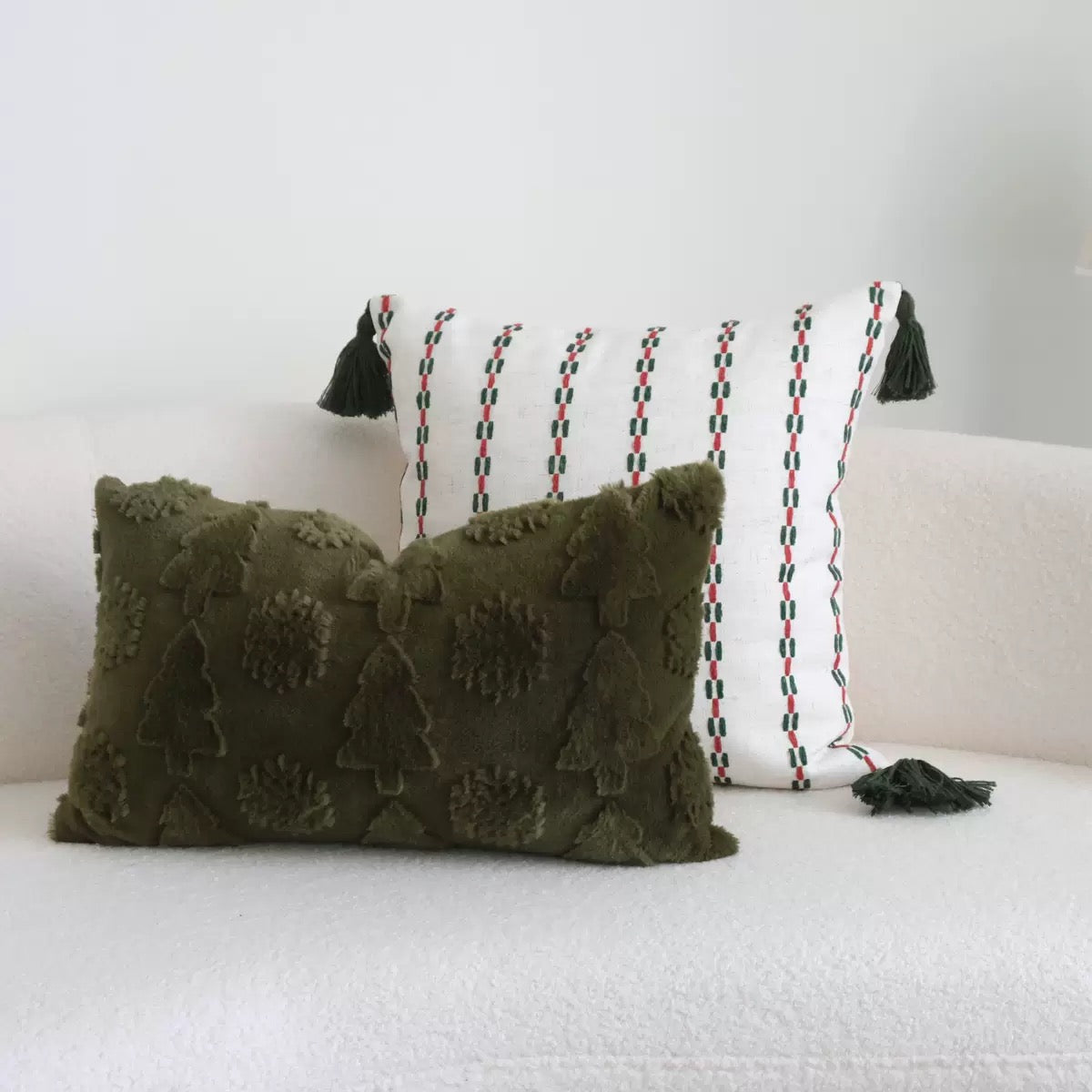 Forest Cushion β Textured Green Plush